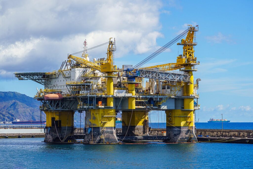 oil production platform, colossus, technology, repair, inspection, maintenance, oil production, nature, santa cruz, water, sea, tenerife